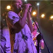 Profesor de canto apto para todas las edades y niveles